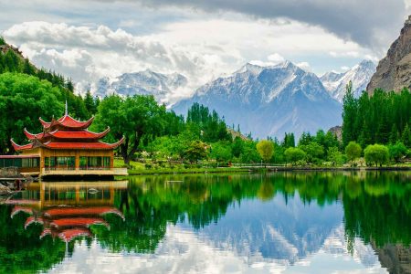 Skardu Valley by chalain.pk